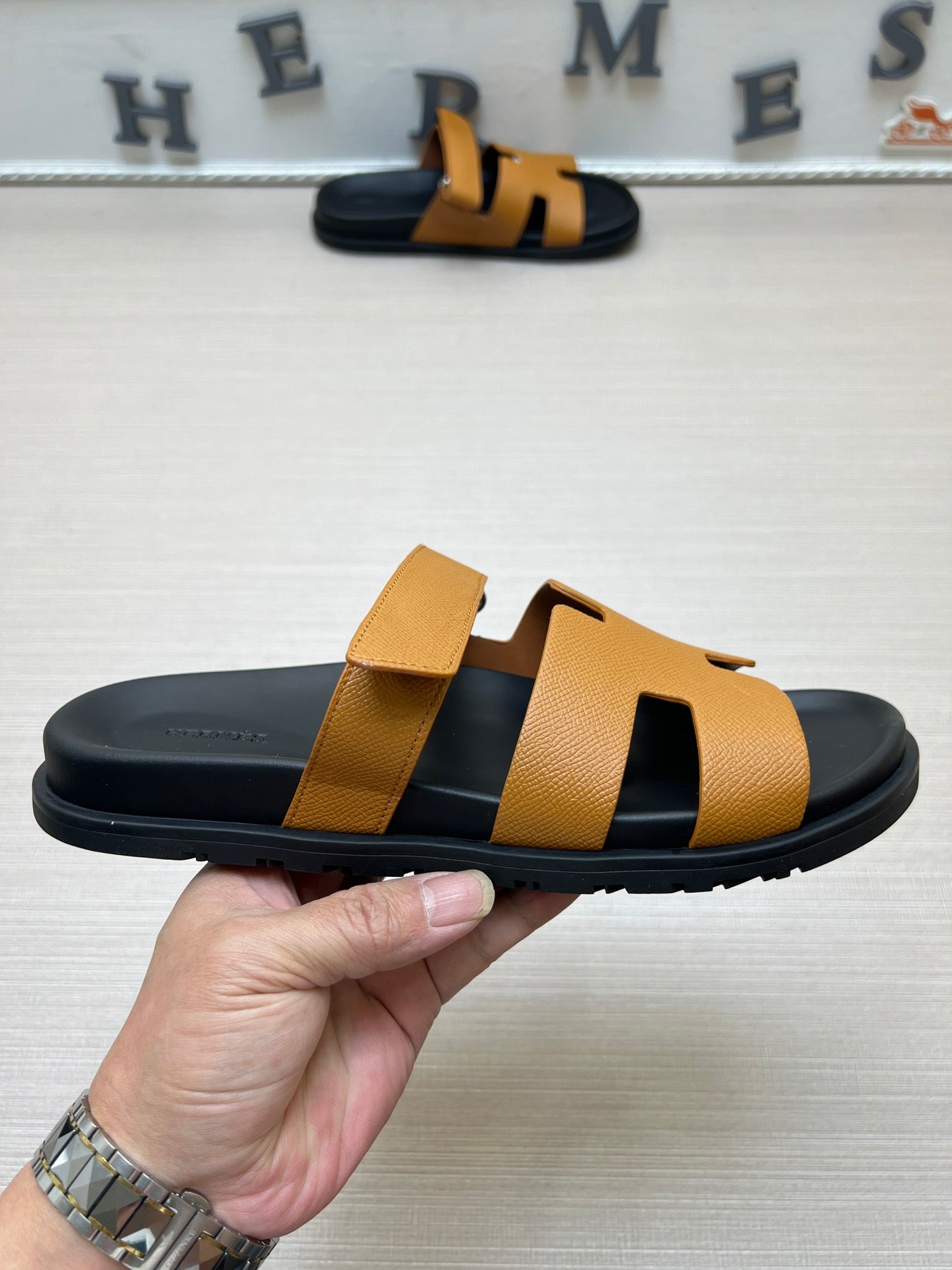 54H1Z Popular slippers