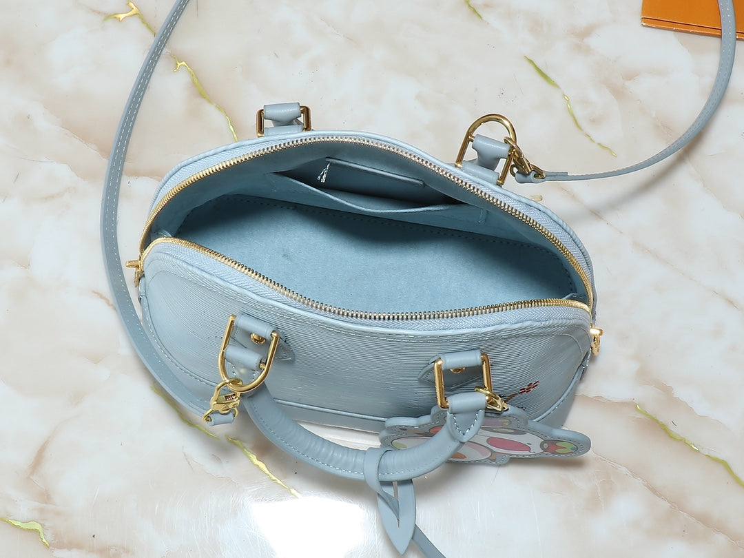 146PE103B Popular leather bag