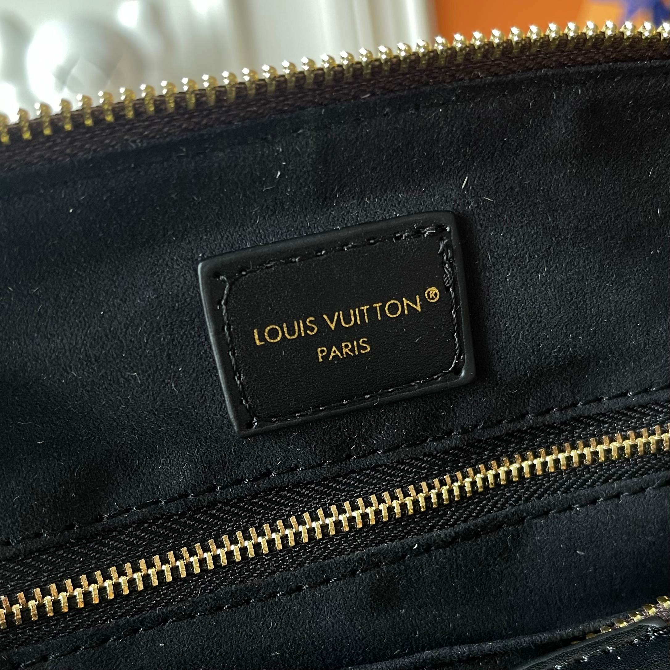 146PE77B Popular leather bag