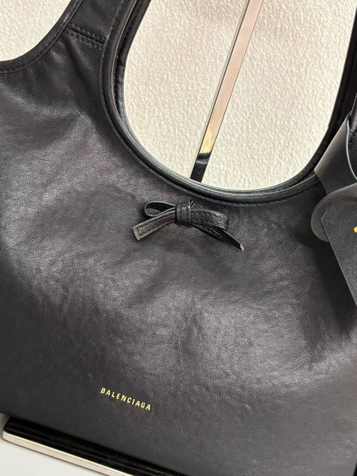146PJ143B Popular leather bags
