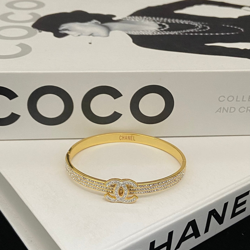 15QC72K  Popular Bracelets