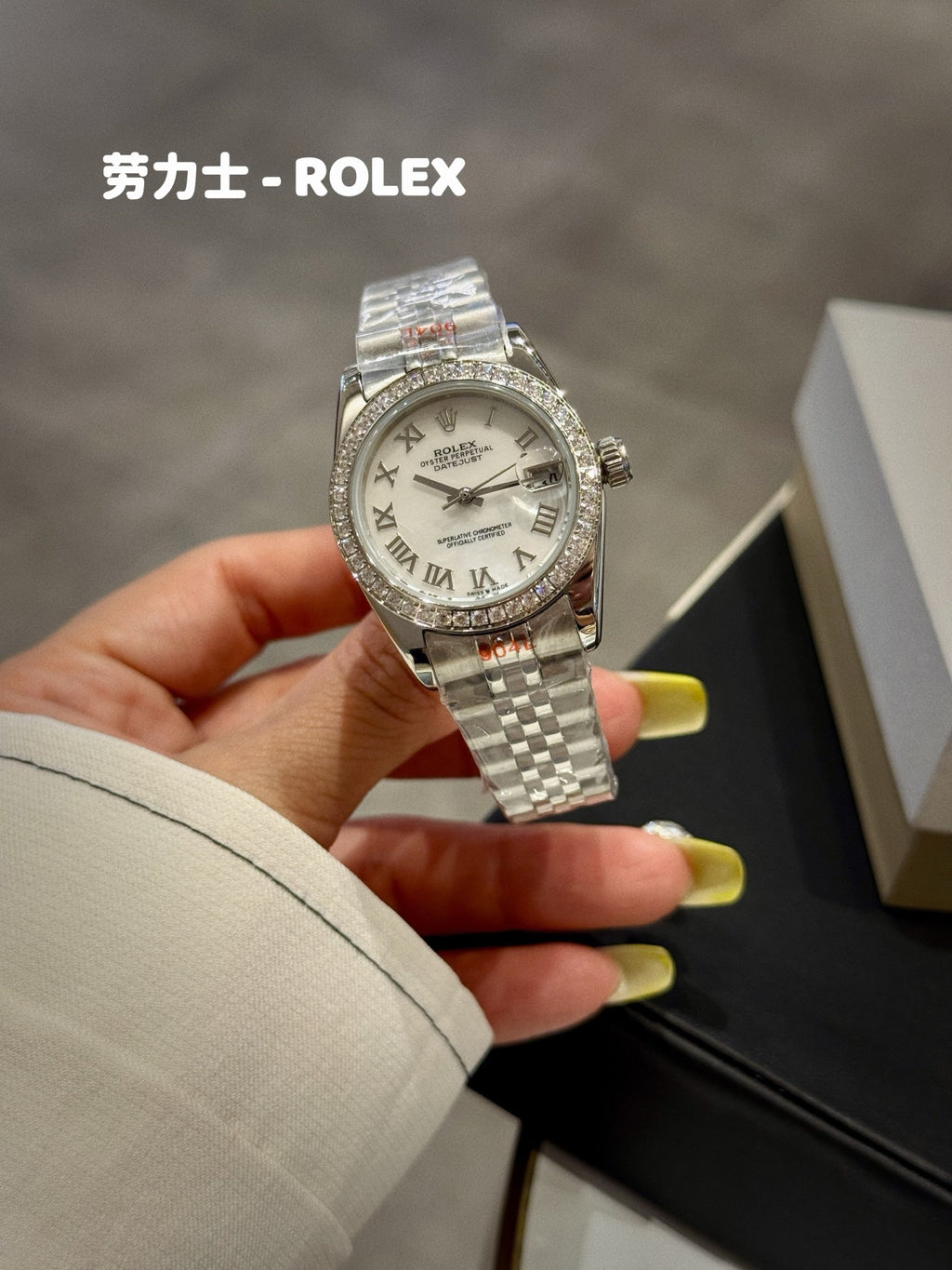 136RL17L Popular Watches