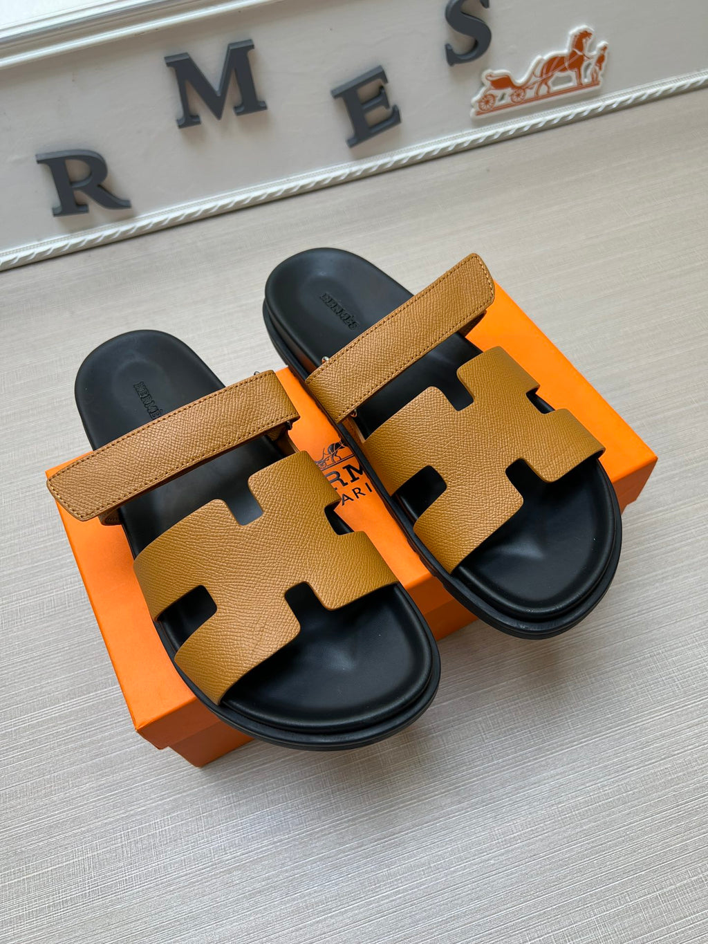 54H1Z Popular slippers