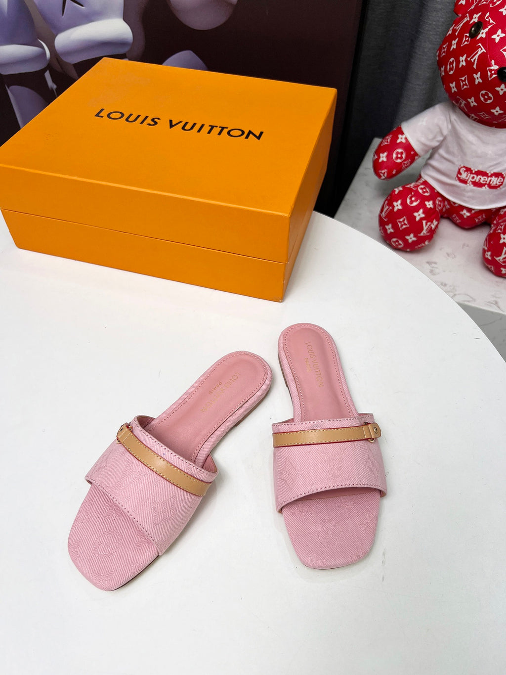 245RE23Z Popular high-quality shoes