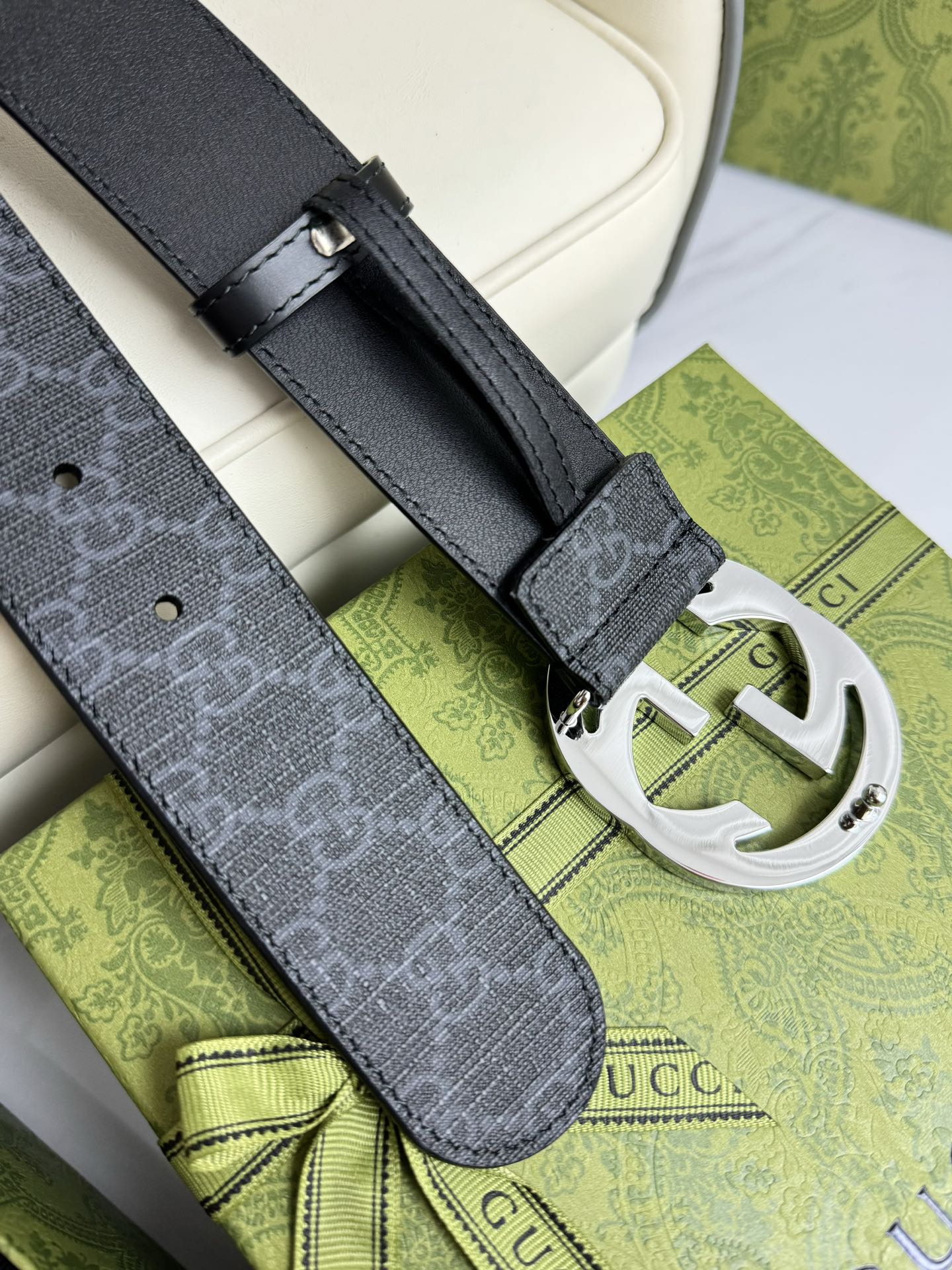195NB3P Popular  high-quality leather belt