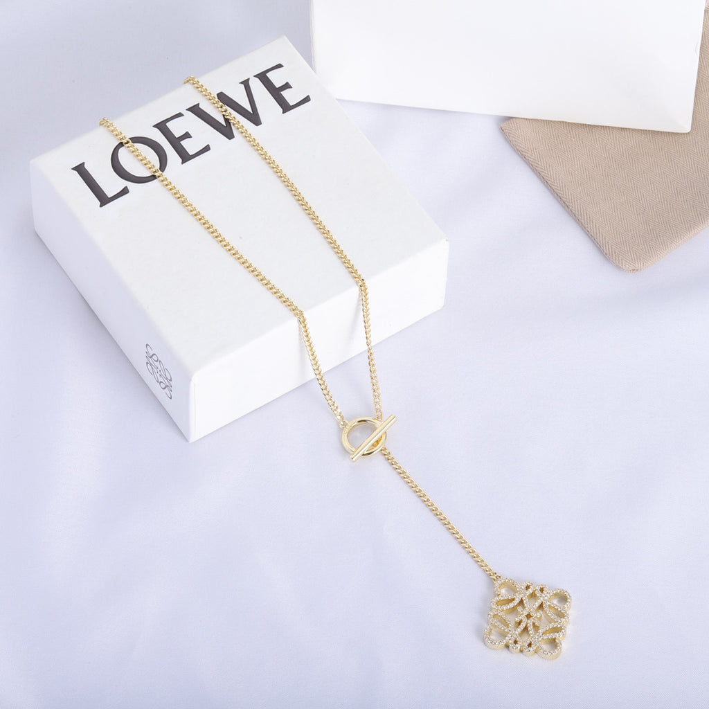 175RA37X Popular    Necklaces