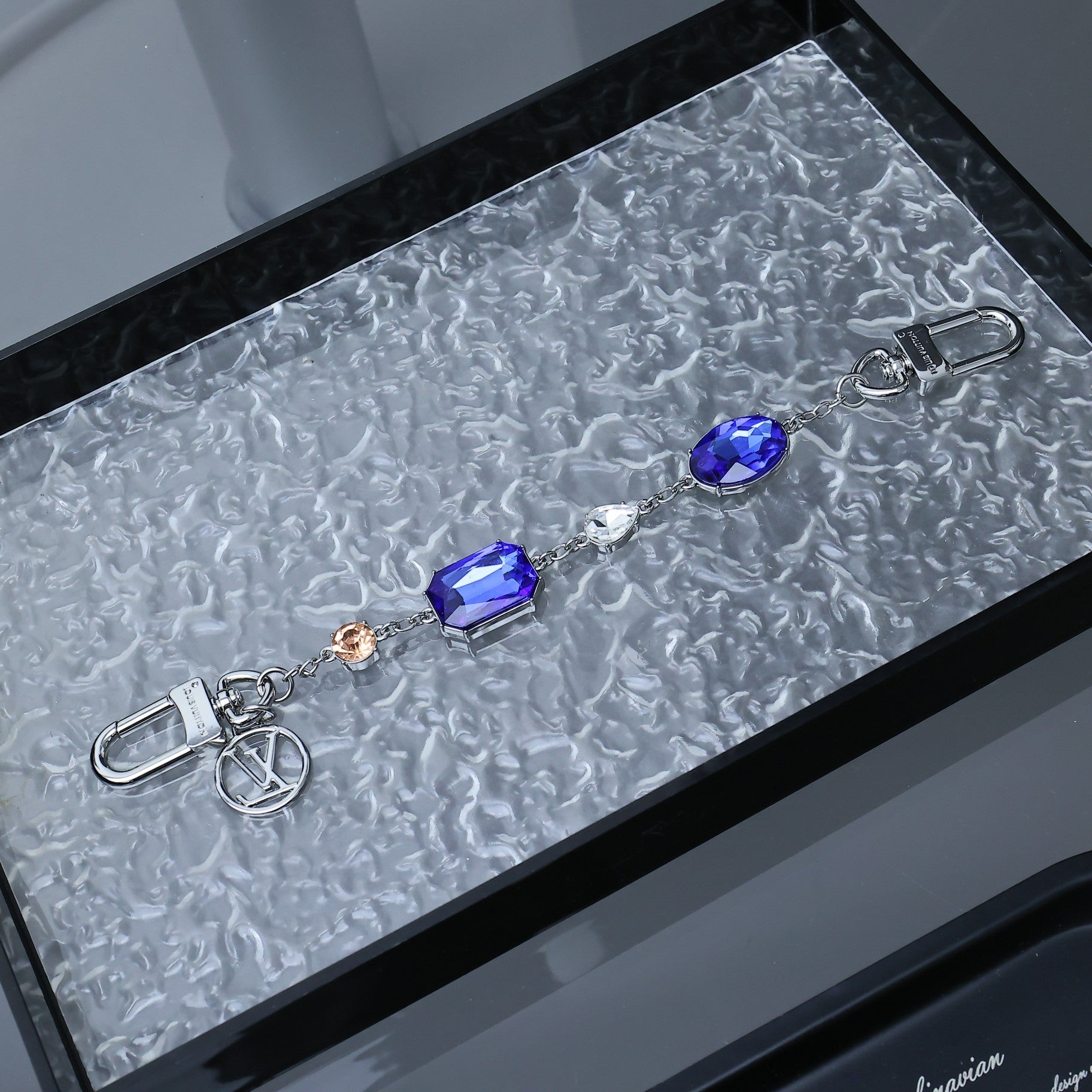 35ZE42A Popular bag 's charms accessories