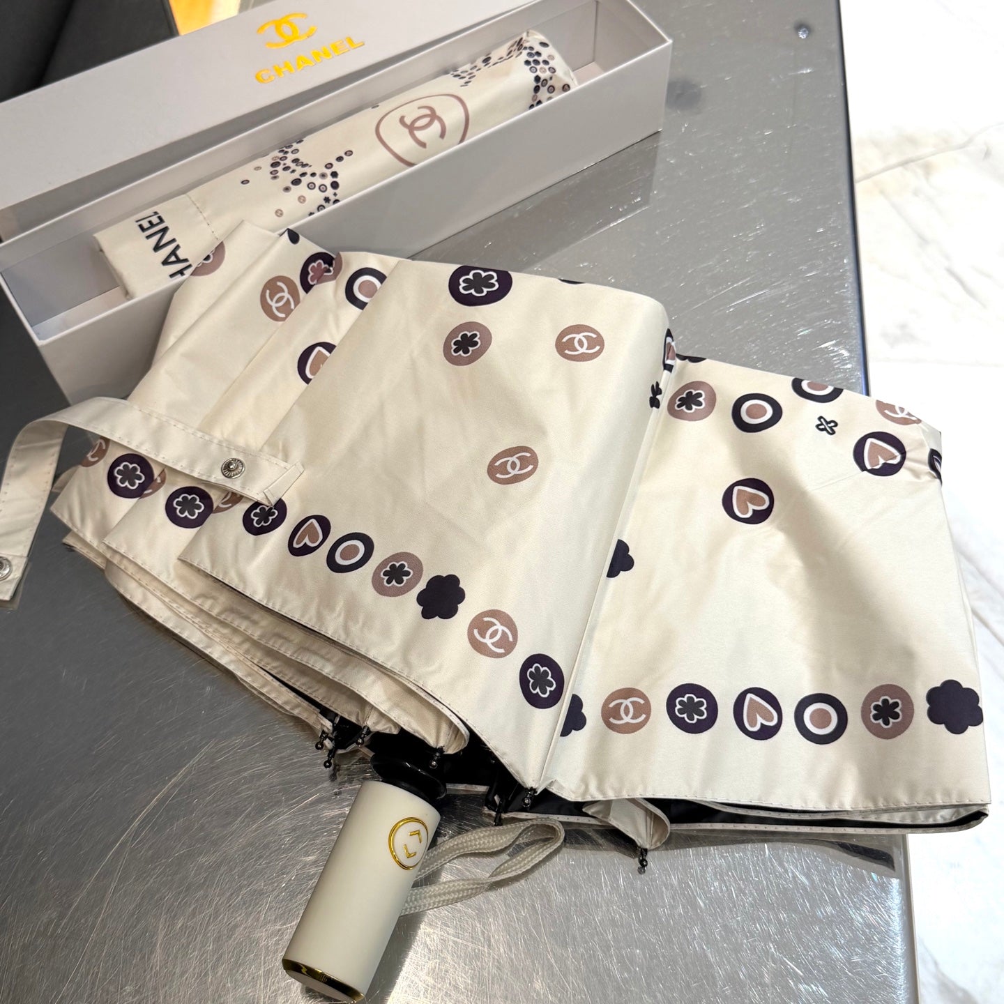 146NC14S Popular UV resistant umbrella