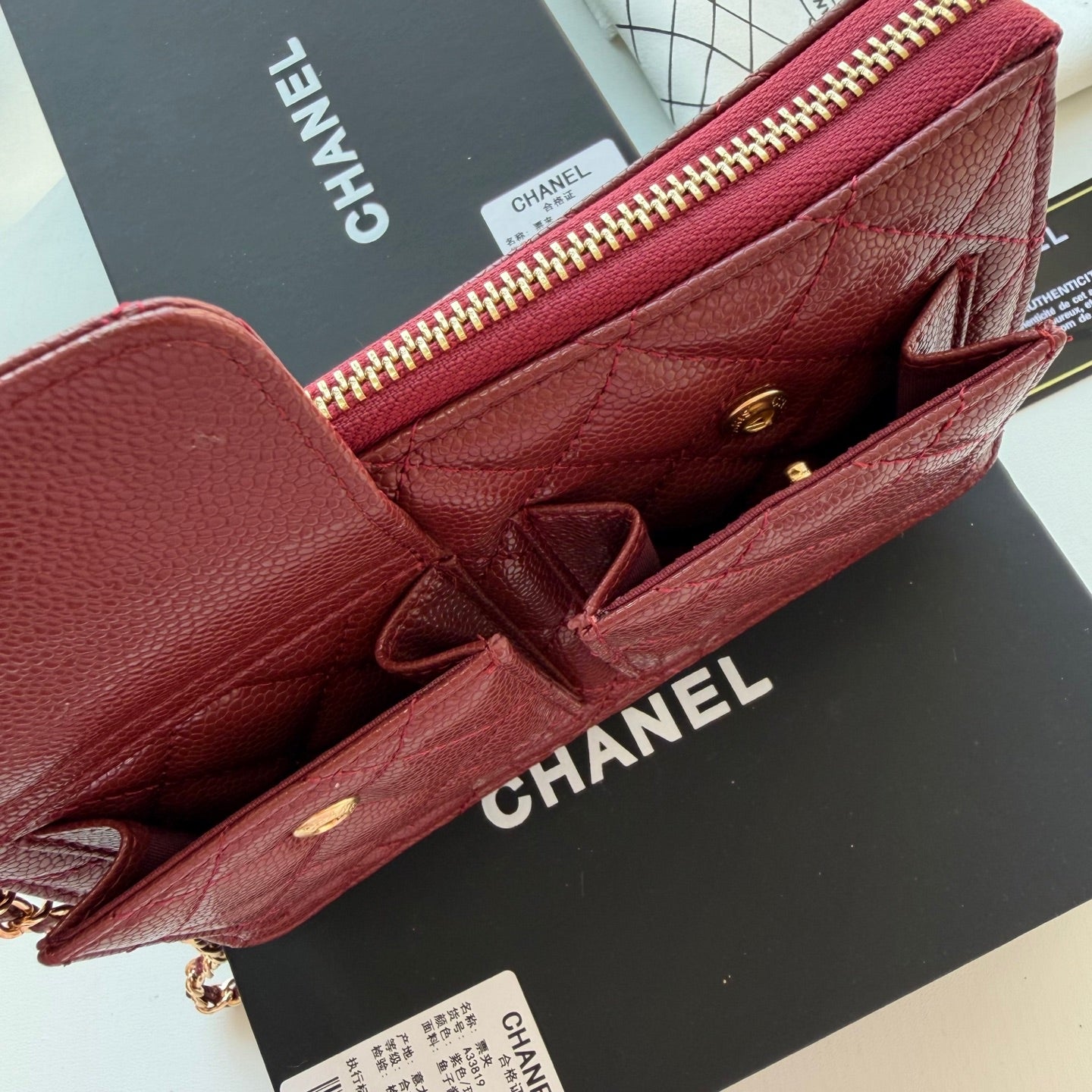 146PC22B Popular leather bag