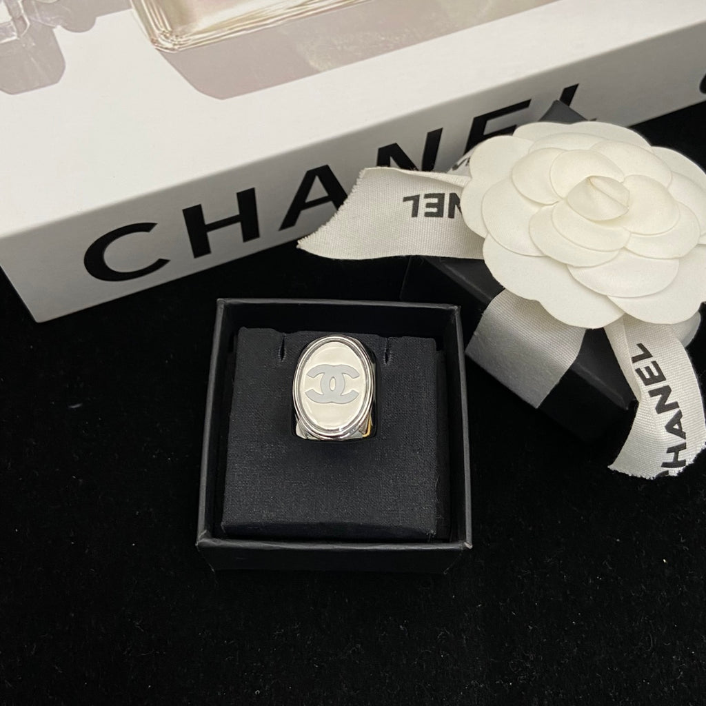 585QC65J  Popular   Rings