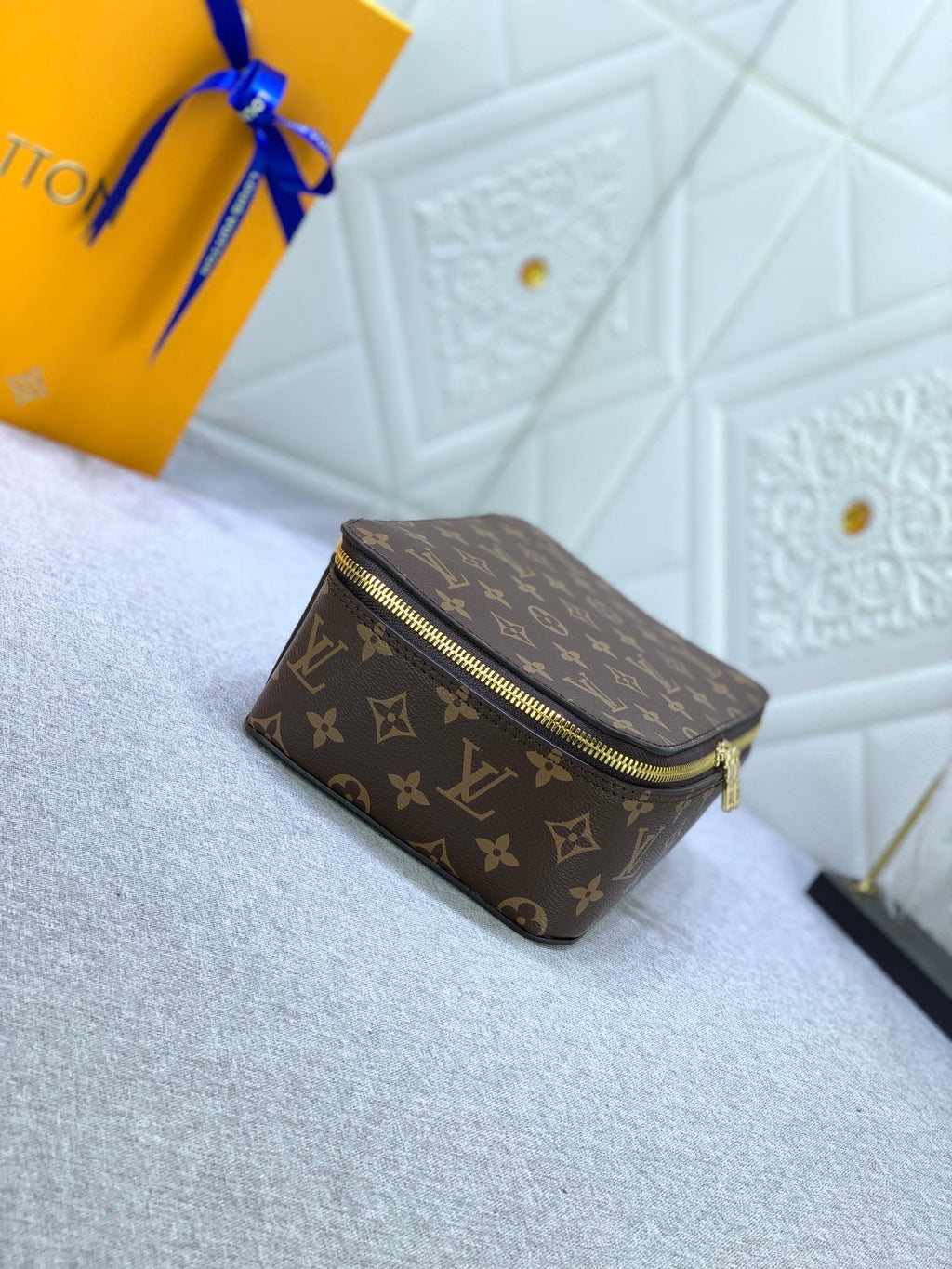 1XE272B Popular  leather bag 