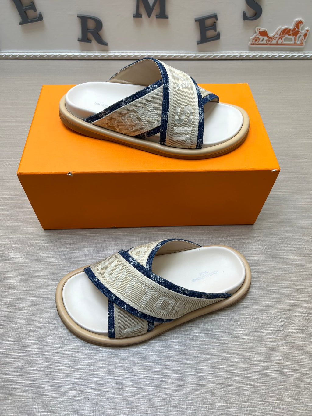 535ZE274Z Popular Slippers