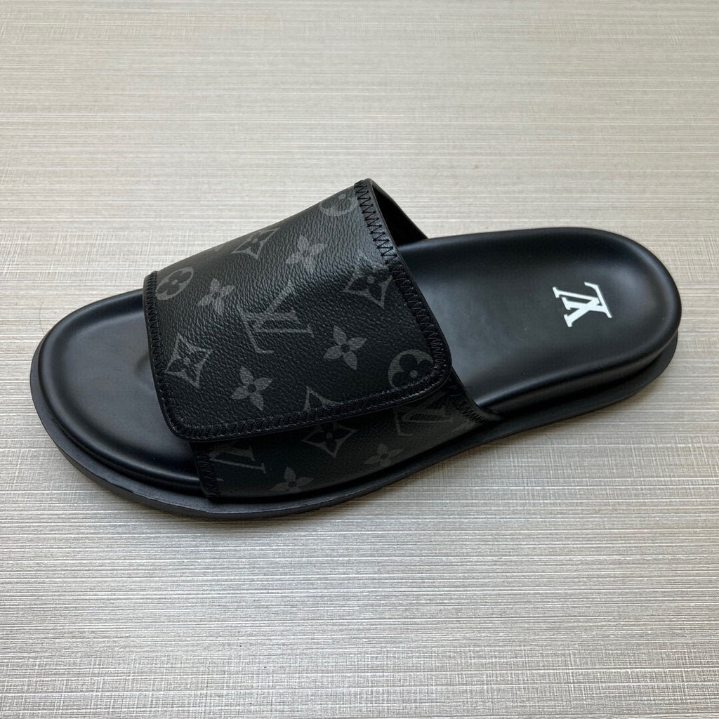 5WE245Z Popular Slippers