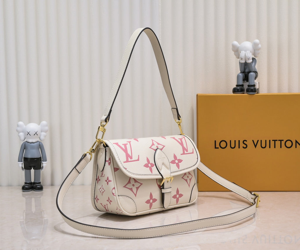 136PE40B Popular leather bag