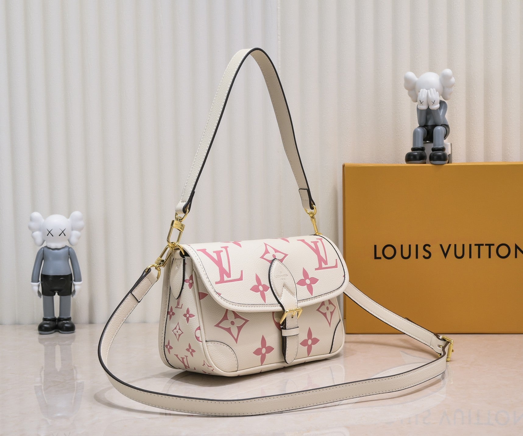 136PE40B Popular leather bag