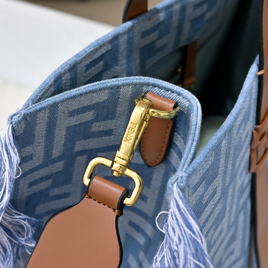 15RF135B Popular Bags