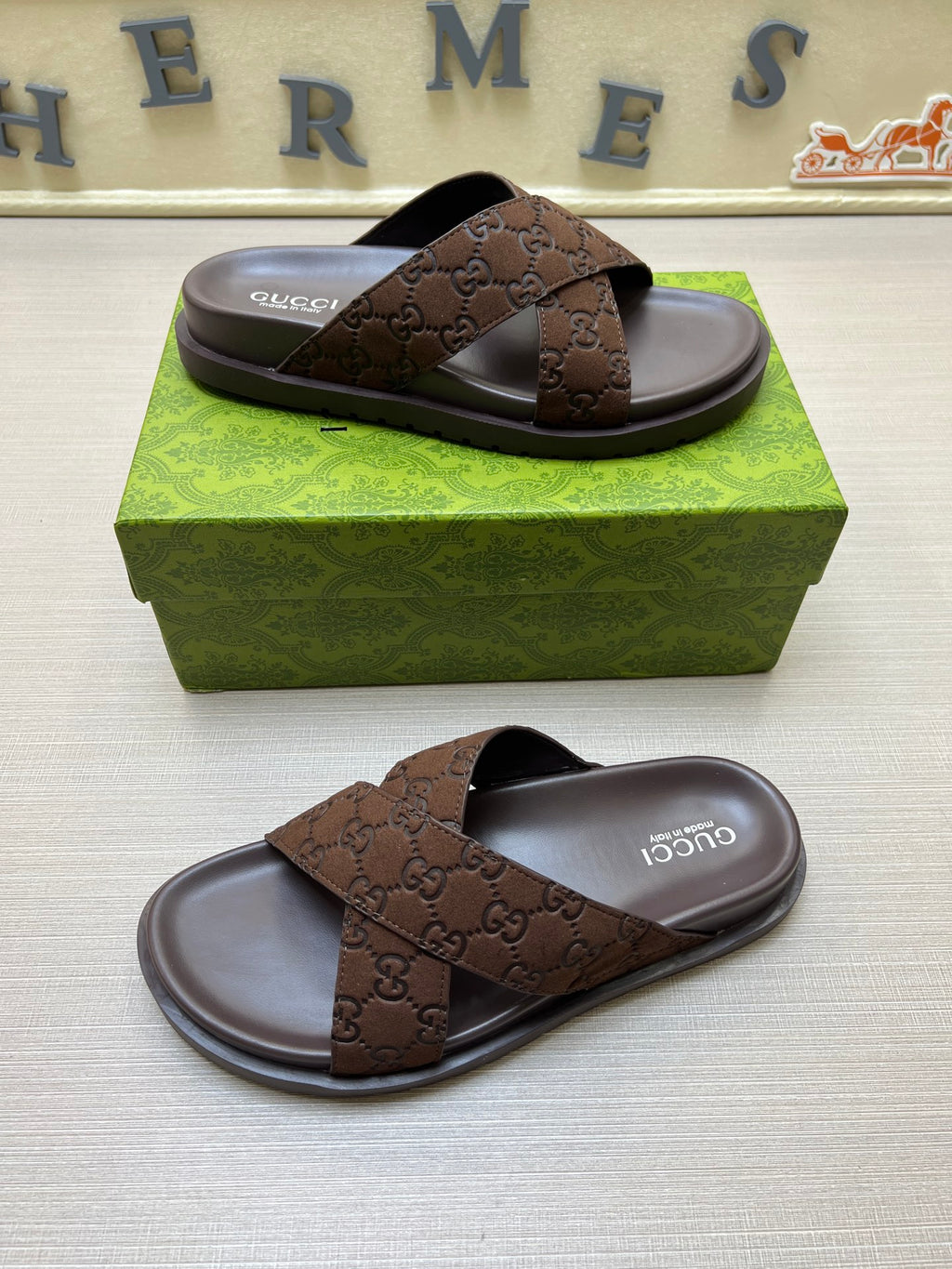 5QB15Z Popular Slippers