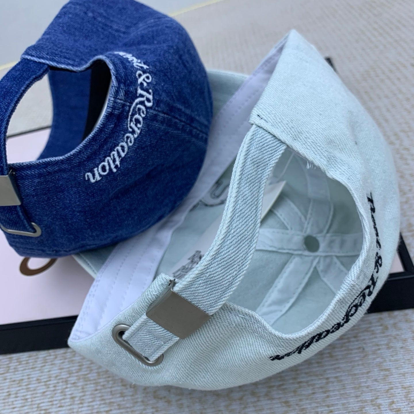 145QA55M Popular hats