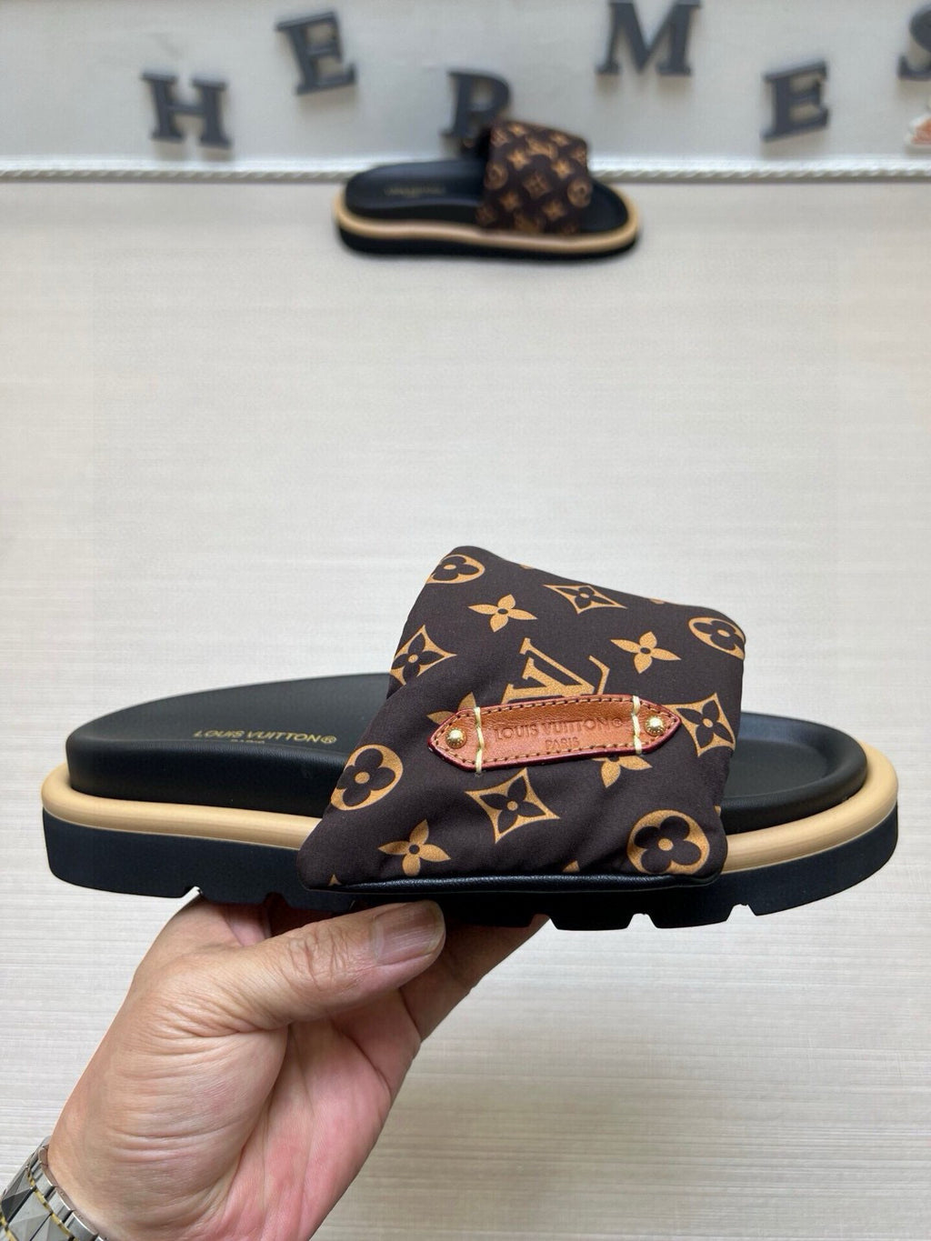 5QE9Z Popular Slippers