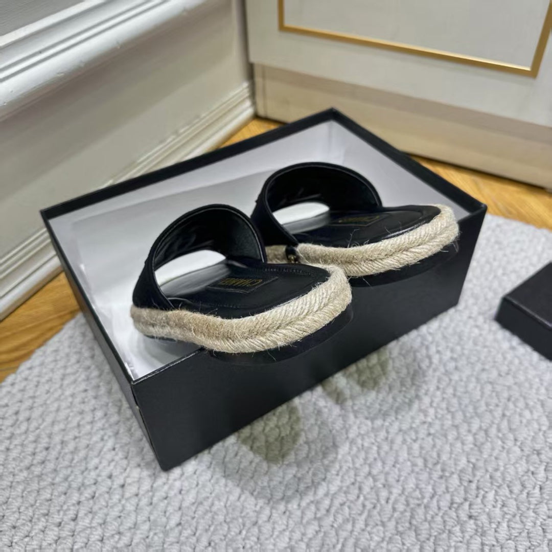 255QC43Z Popular leather shoes