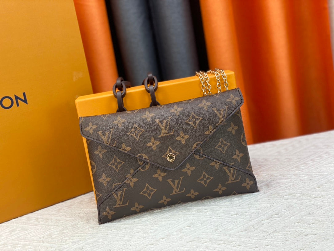 146PE26B Popular leather bag（three-piece）