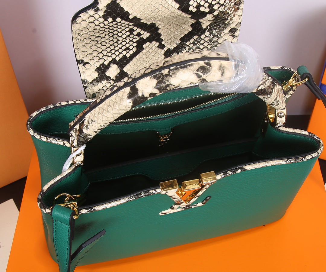 1XE443B Popular   leather bag
