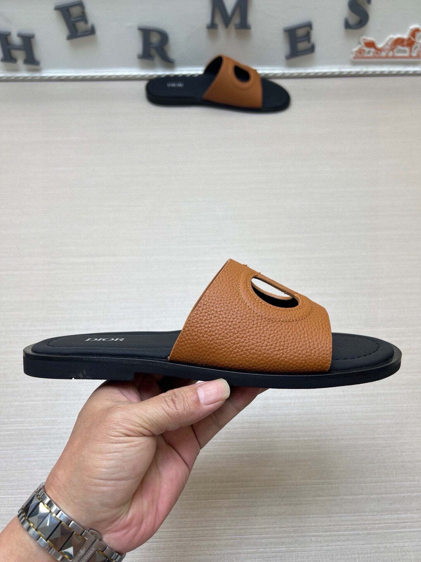 535ZD306Z Popular Slippers