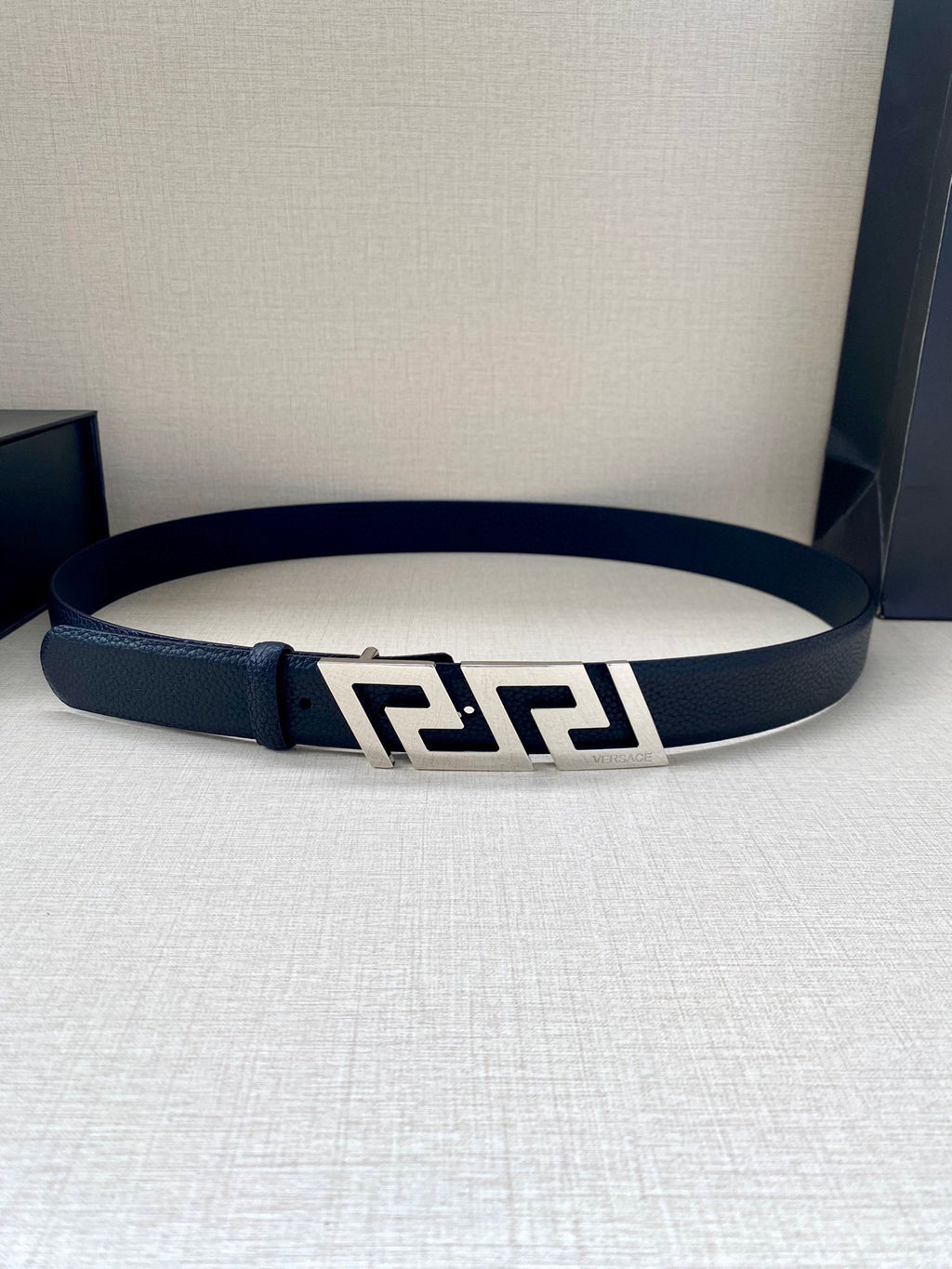 1WV166P Popular   High quality belt With full package