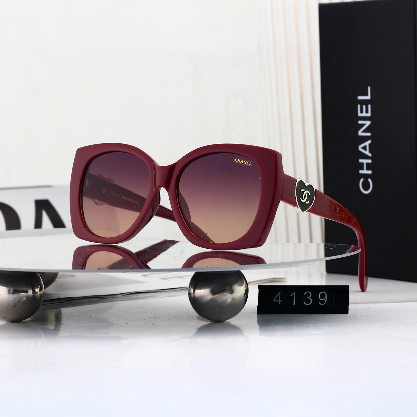 156PC42T Popular Sunglasses