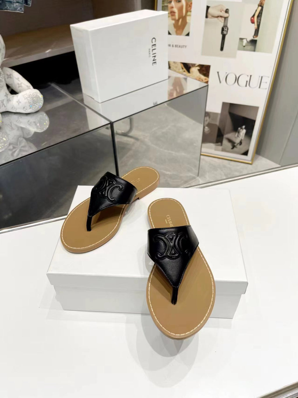 255QCL23Z Popular leather shoes