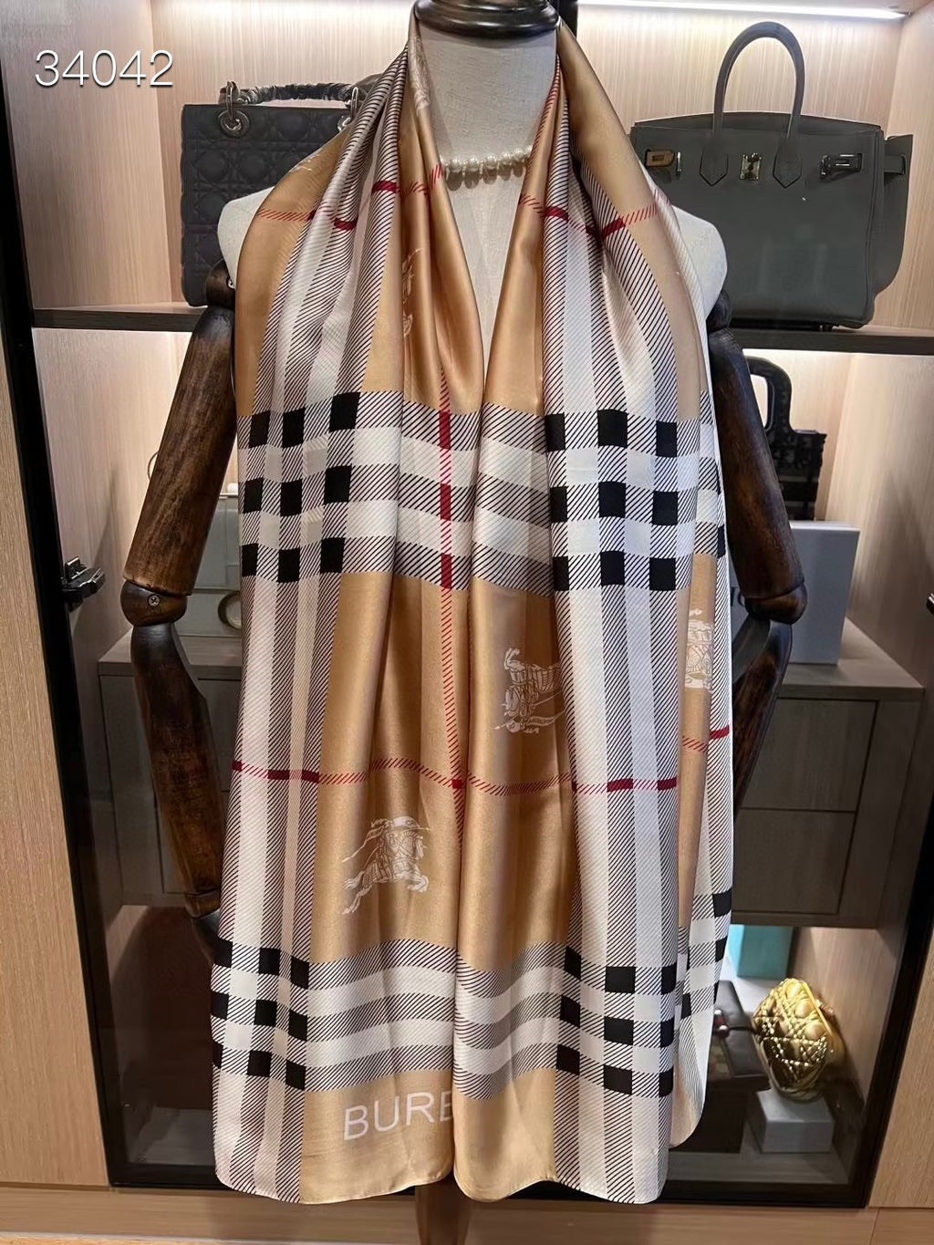 155NR67W Popular Silk Scarve