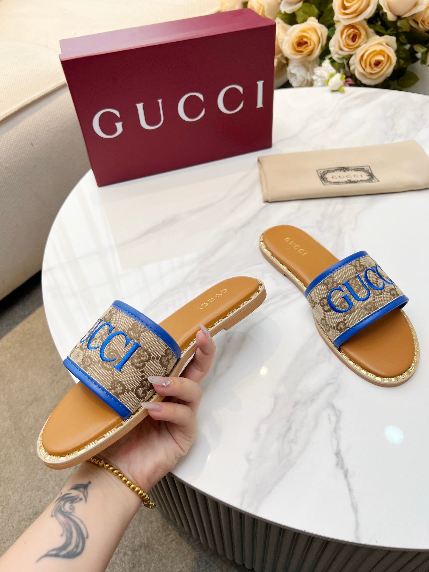 255QB29Z Popular Slippers
