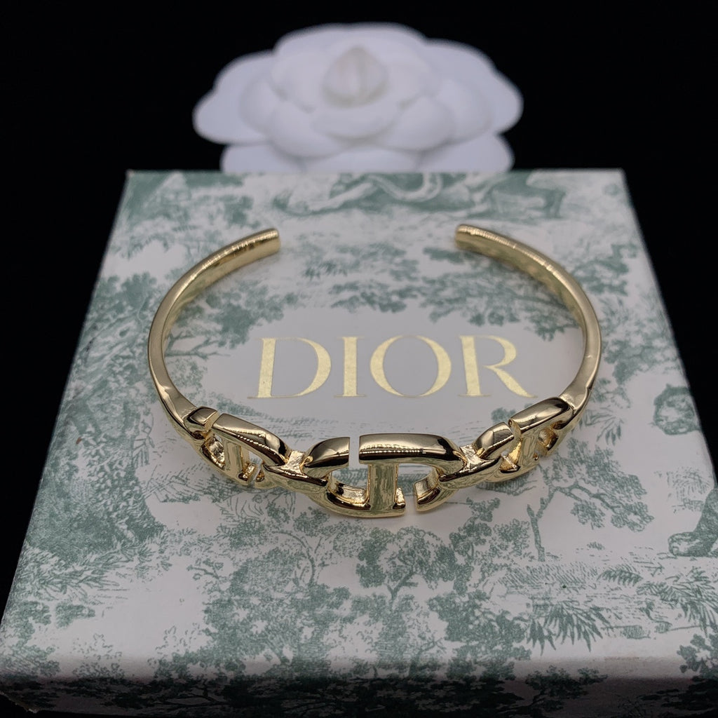 1YD465K  Popular Bracelets