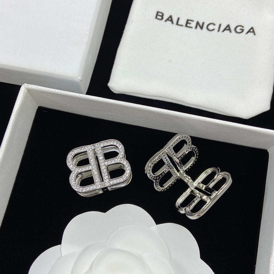 14J429E Popular  Earrings