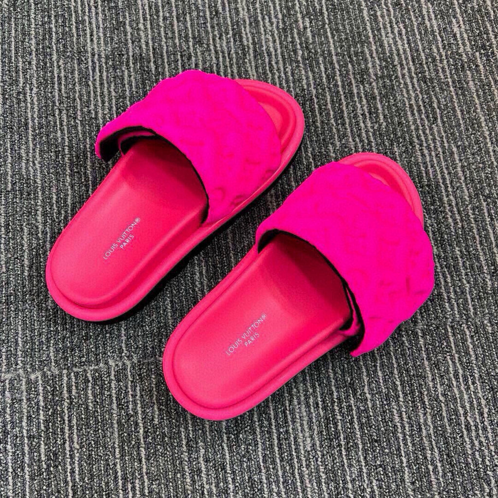 5QE13Z Popular Slippers