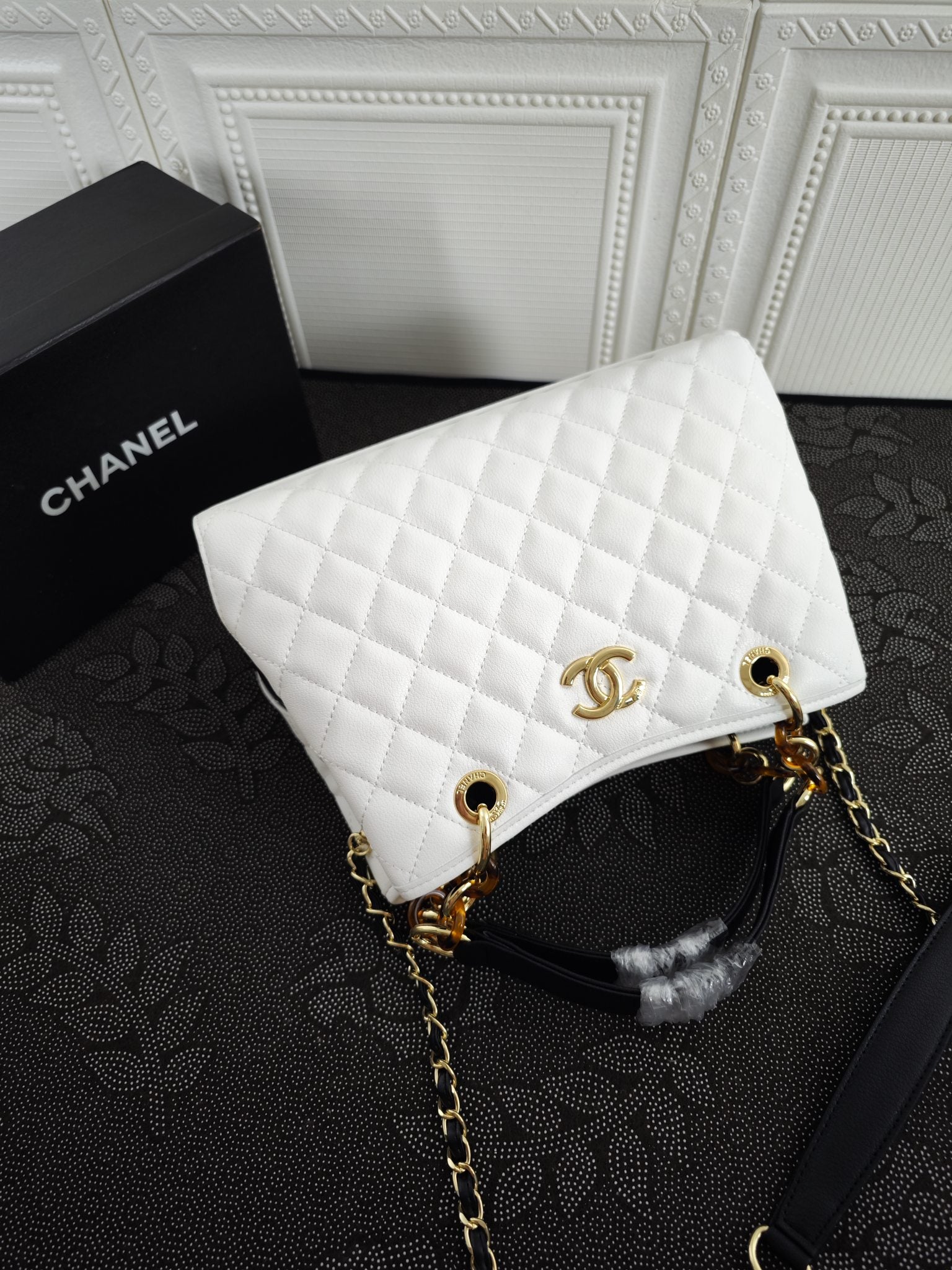 555RB1B Popular   leather bag