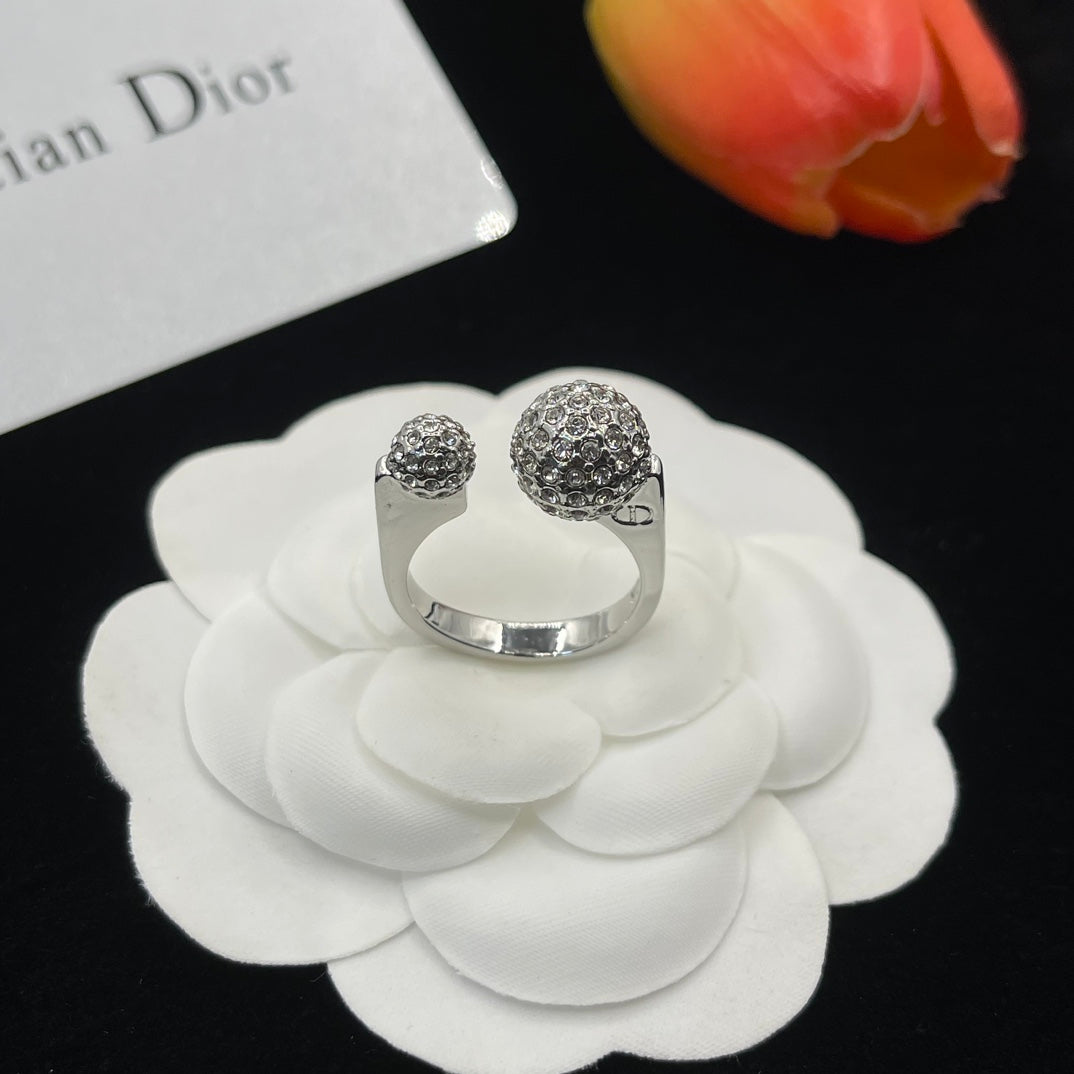 14D770J  Popular   Rings