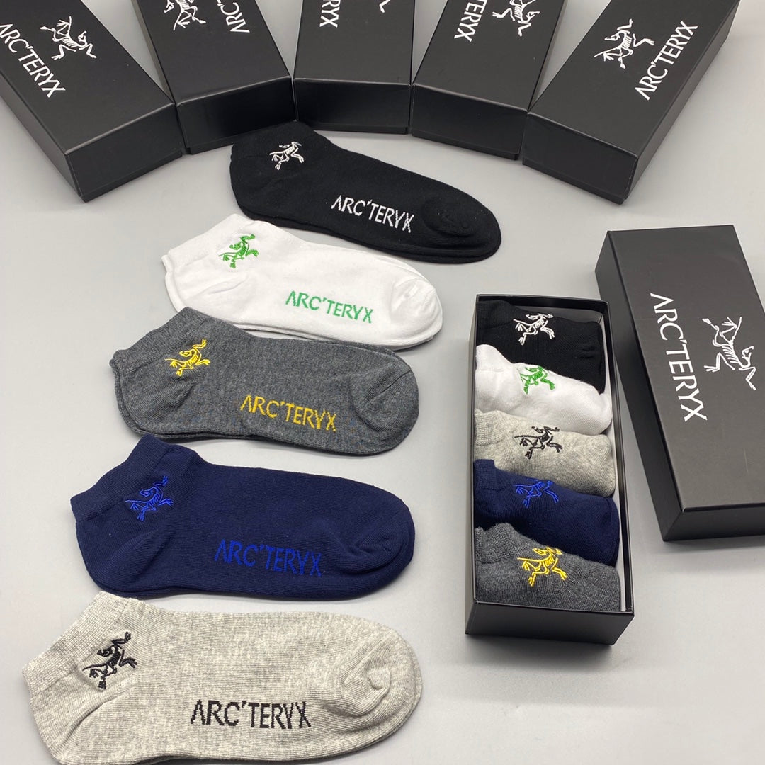 235QA43S Popular socks(5 pairs )