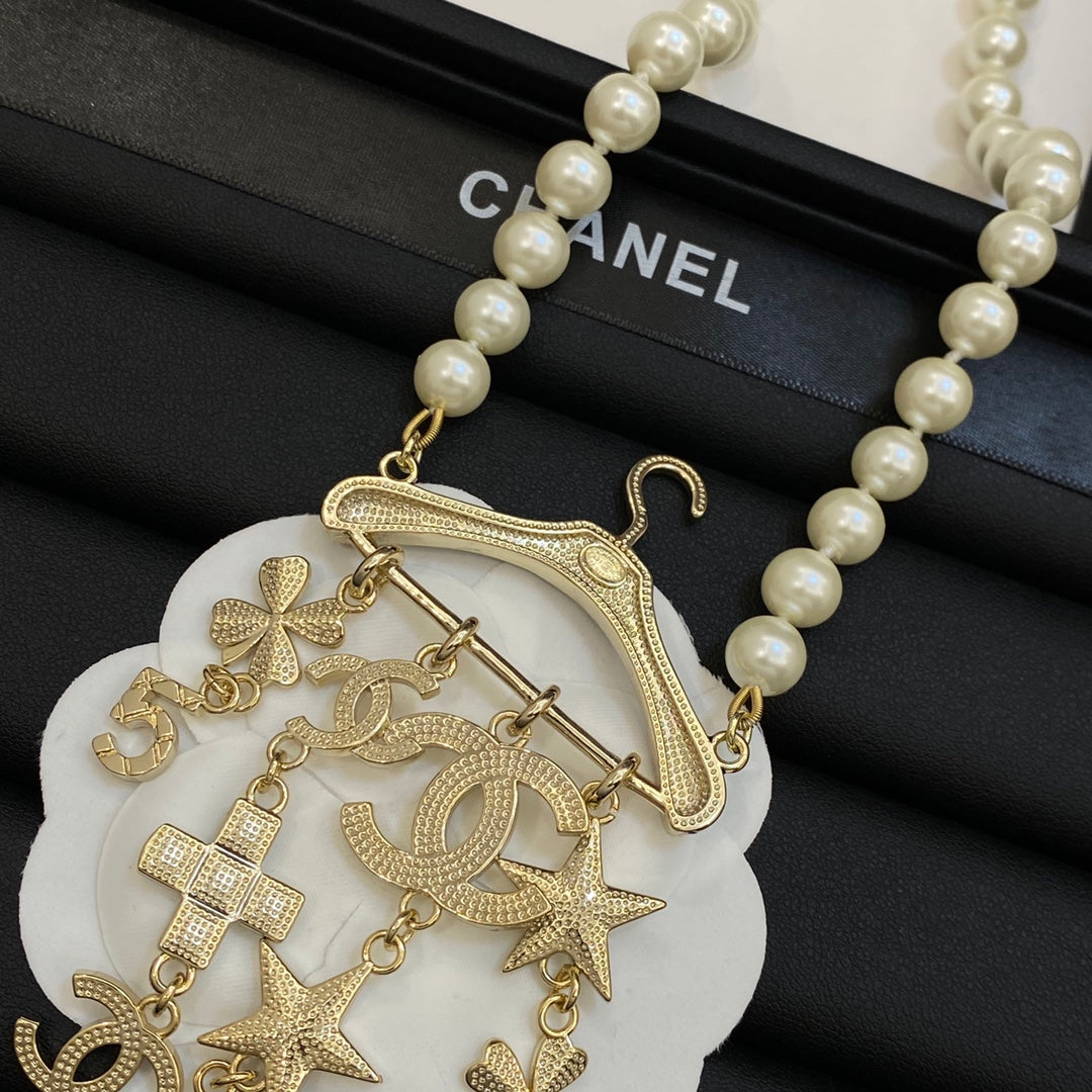 14C989X  Popular  Necklaces
