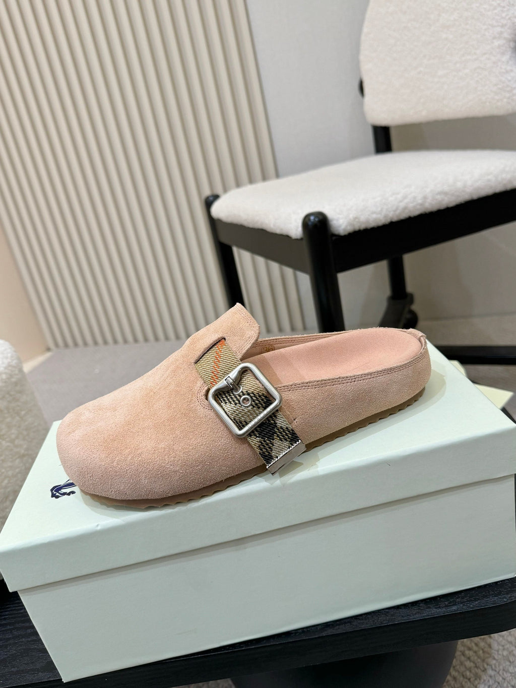 2105QR242Z Popular high-quality  Shoes