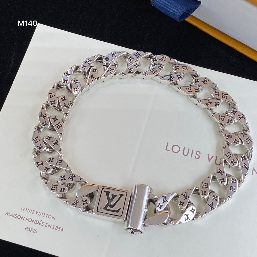 1XE612X  Popular   Bracelets Necklaces