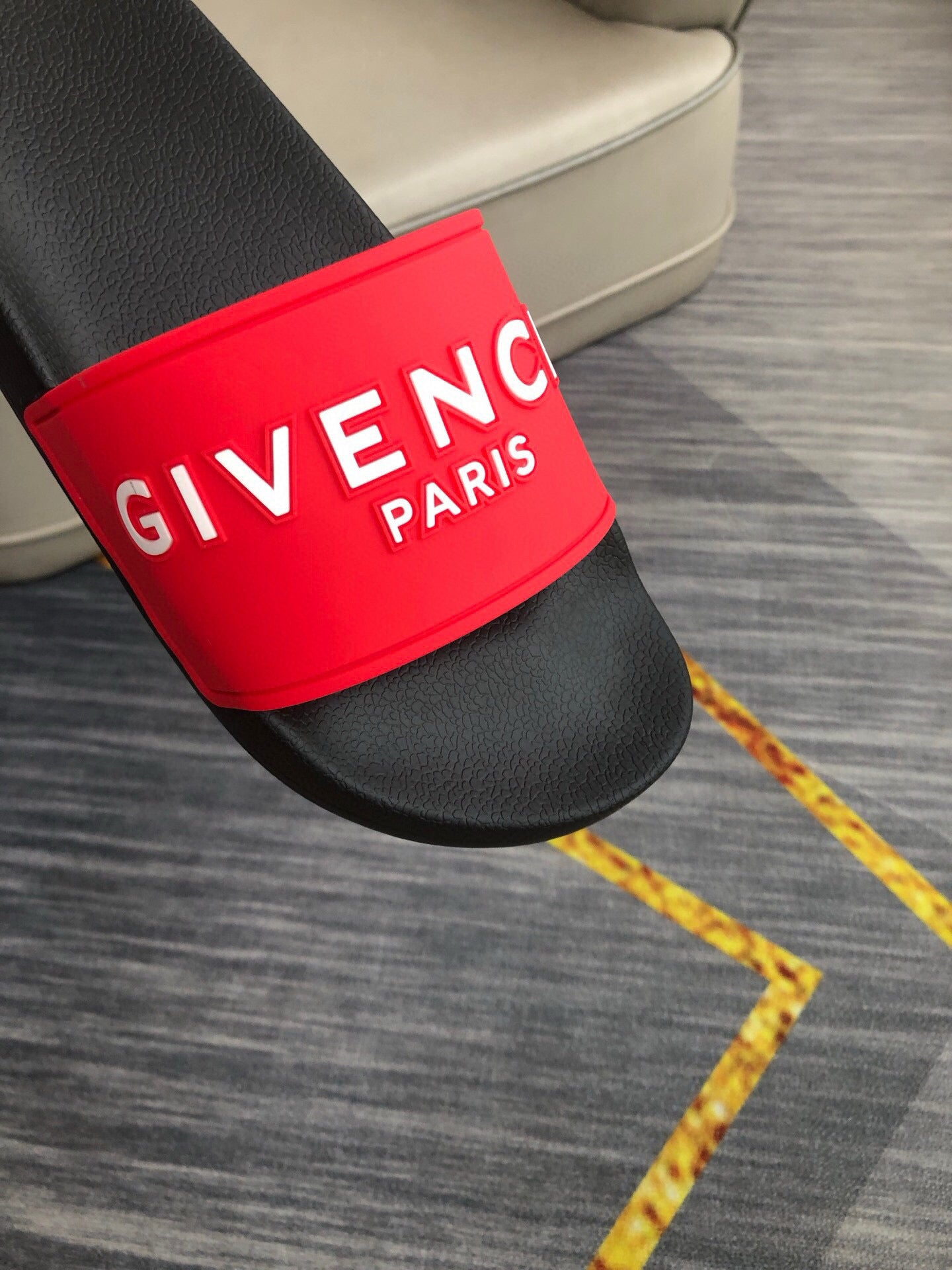 535ZGV265Z Popular Slippers