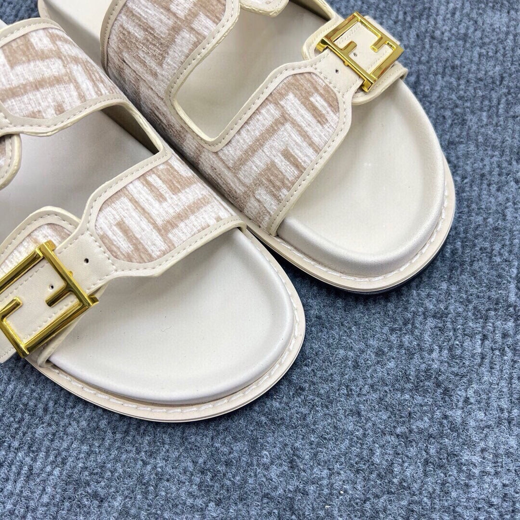54F38Z Popular slippers