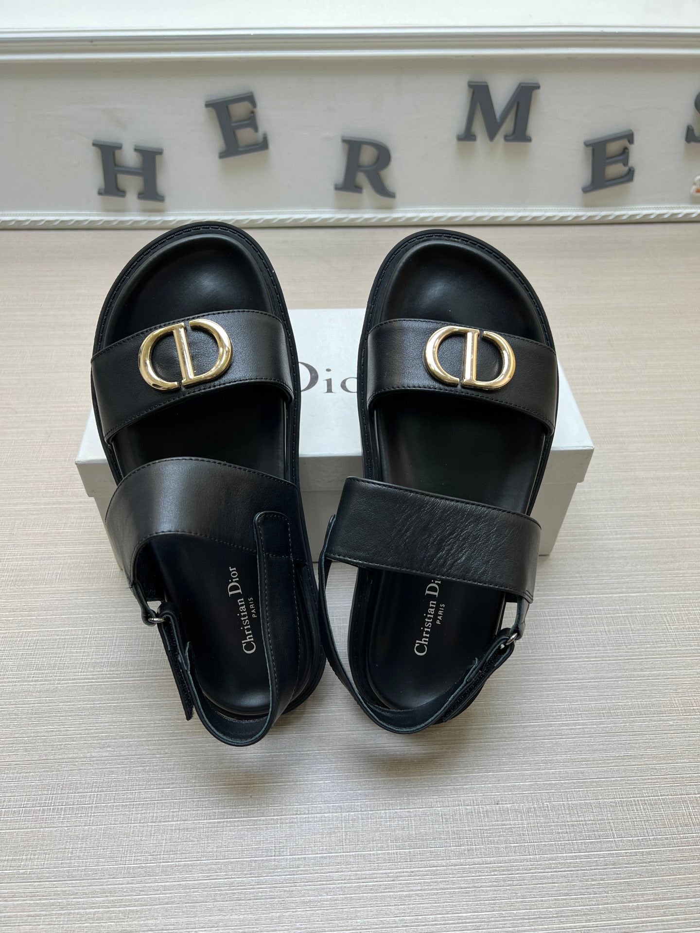 54D115Z Popular slippers