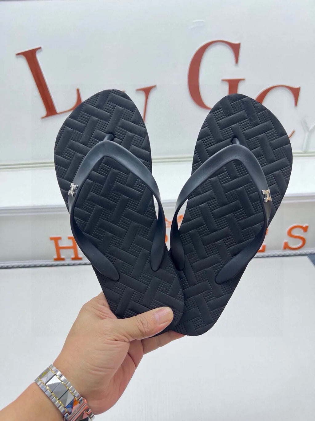 535ZH296Z Popular Slippers