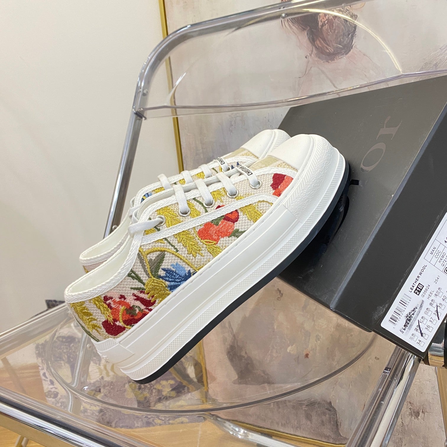 1XD67Z Popular shoes