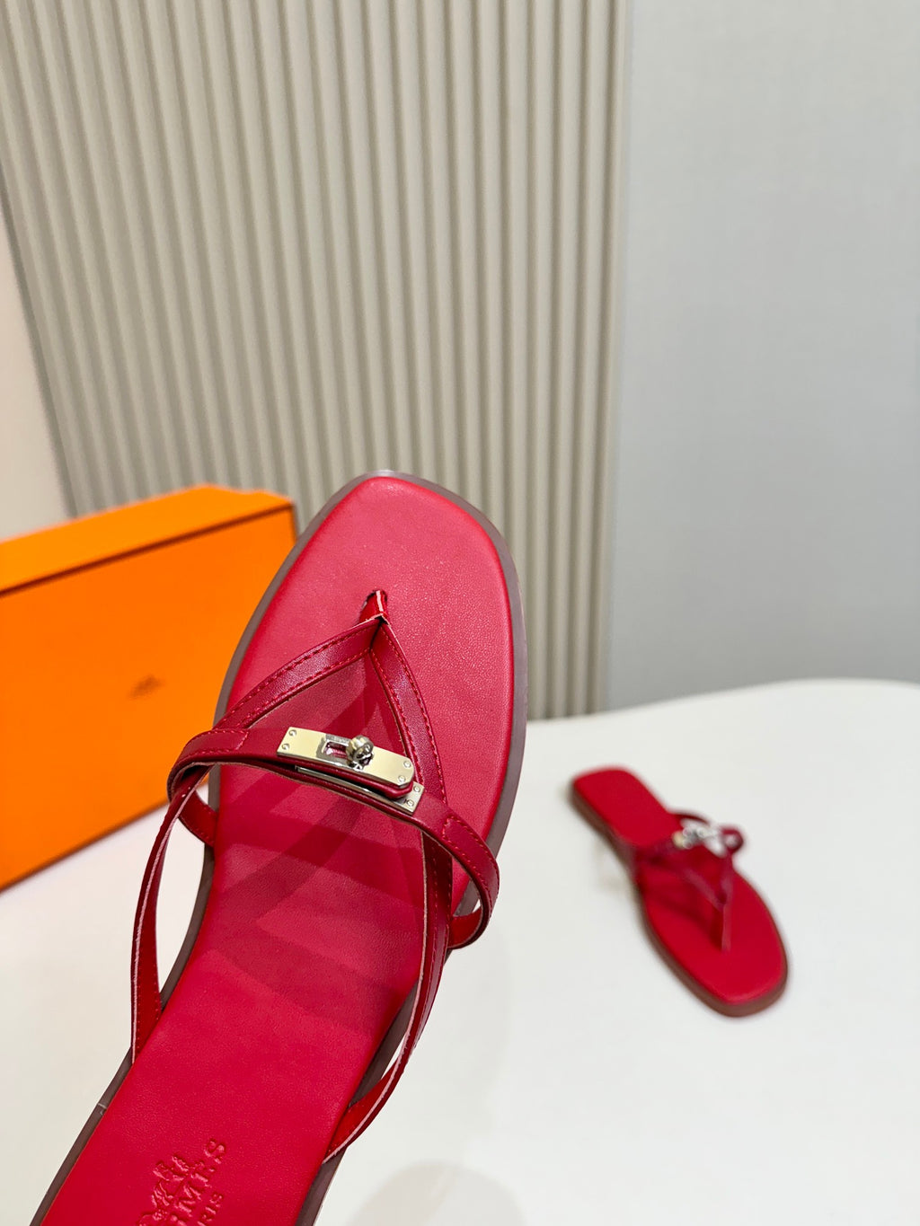 Z2X66H7 Popular high-quality leather Shoes