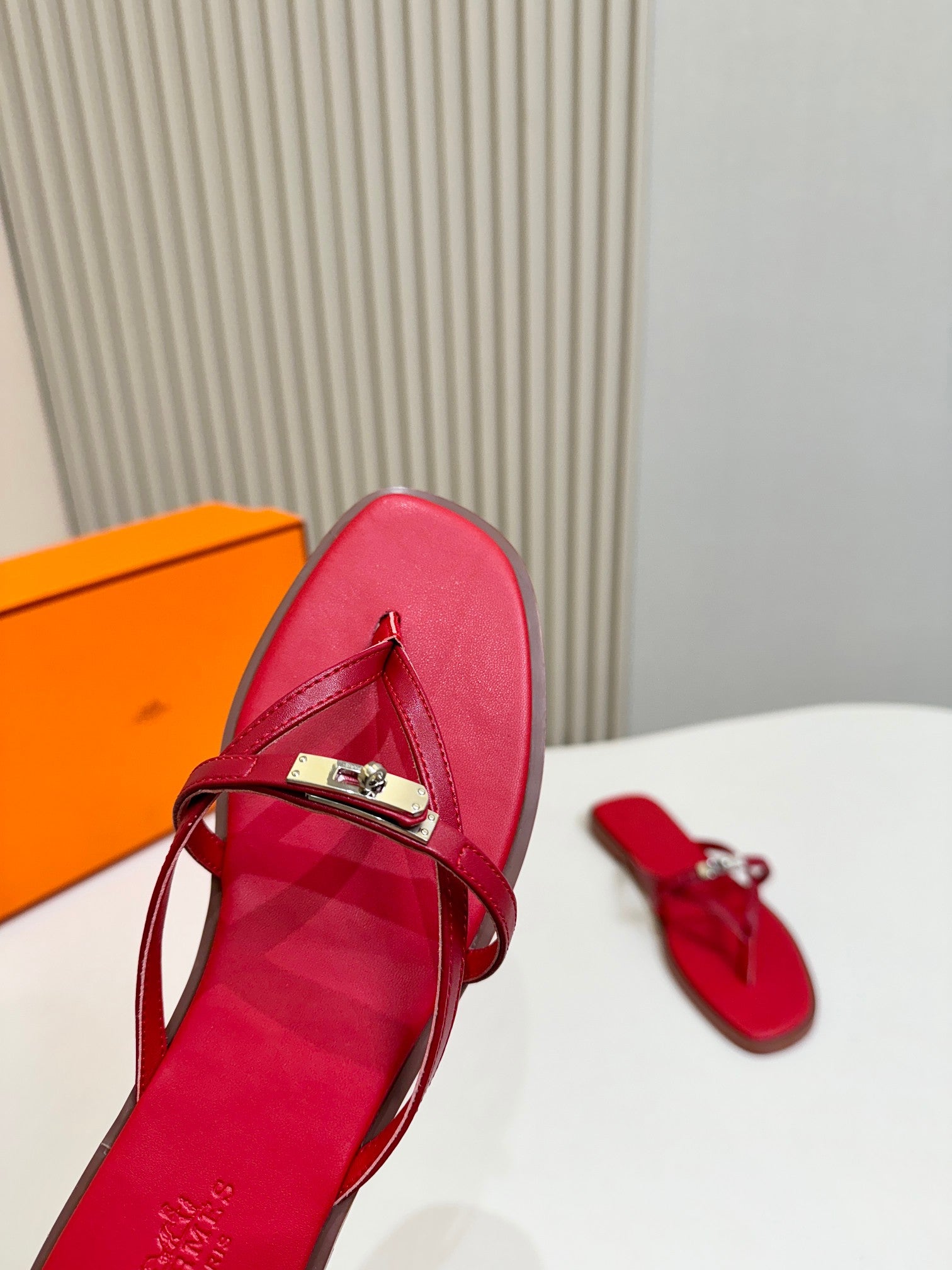Z2X66H7 Popular high-quality leather Shoes