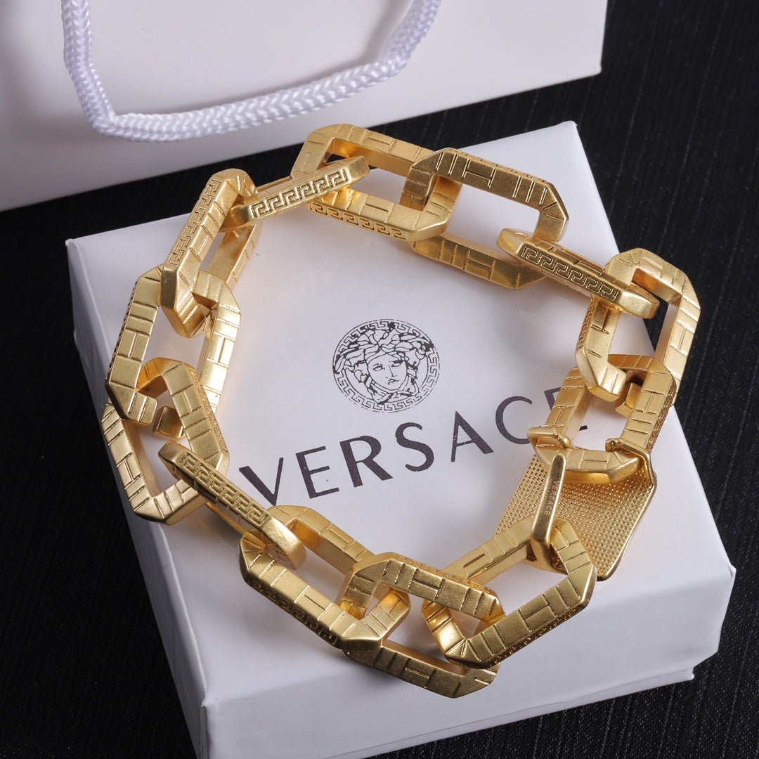 14V502X  Popular     Earrings Bracelets  Necklaces