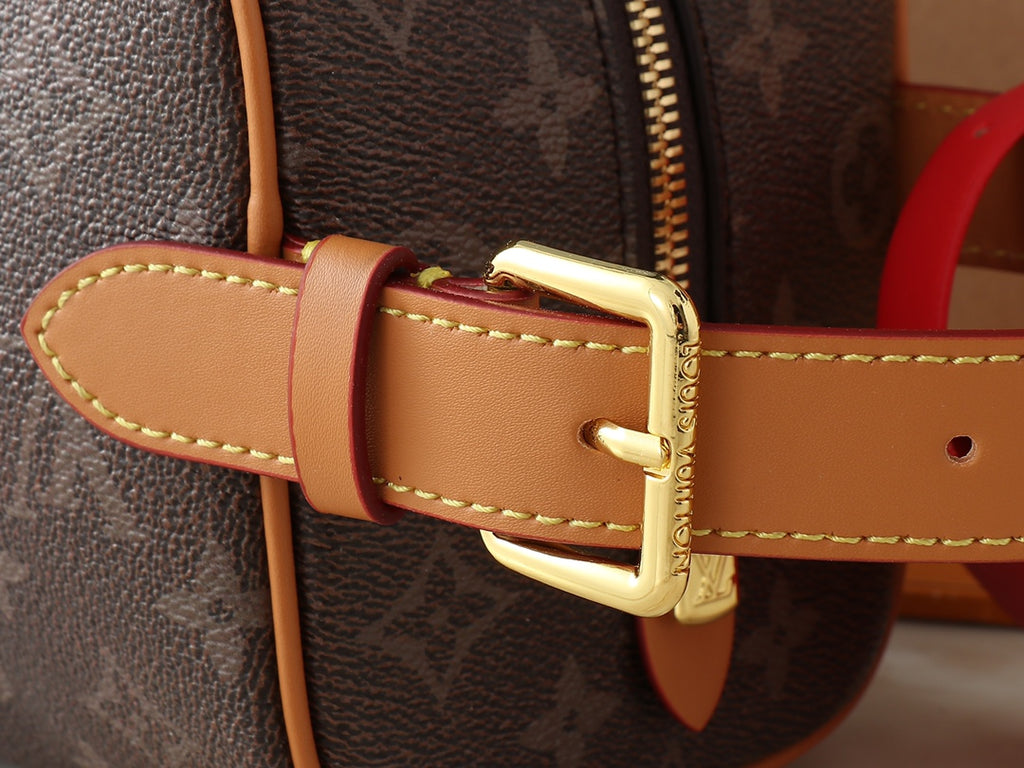 15RE69B  Popular   leather bag